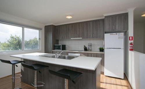 Ventnor House | 39 Bingley Crescent Ventnor