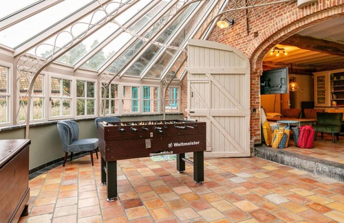 Merksplas House | 395 m² House ∙ 8 bedrooms ∙ 24 guests