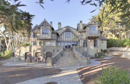 Carmel Highlands House | 3955 Coastal Cove Sanctuary home