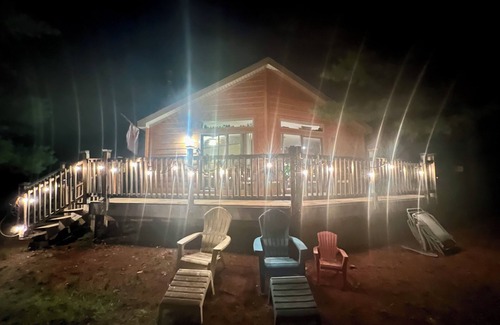 Wauksaukee House | 3BD vacation paradise on serene 55 acre lake