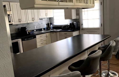 Spanish Lake House | 3Bed/2Bath perfect for families, couples or groups!