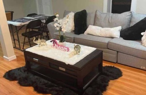 Colesville House | 3beds HANDS&HEART EXTENTED STY Lower level 2 BR