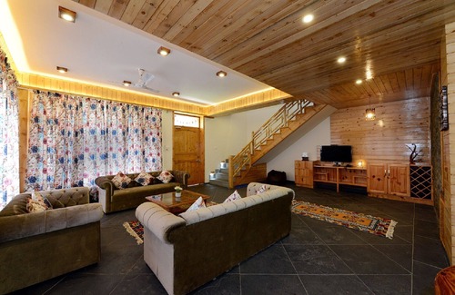 Naggar Cottage | 3BHK Luxury Cottage in Treetops Cottage,Manali