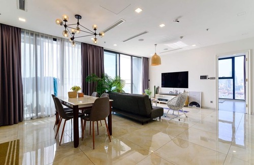 Ben Nghe Apartment | 3BR-Aqua 2 in Vinhomes Golden River PANAROMA VIEW