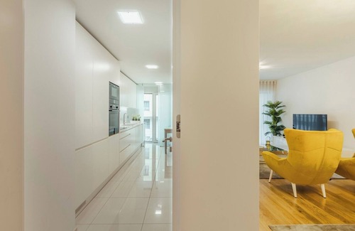 Sao Domingos de Benfica Apartment | 3BR Luxury w/Pool in Benfica