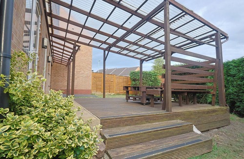 Levenshulme House | 3BR Modern Home in Manchester near Etihad and CO OP Live