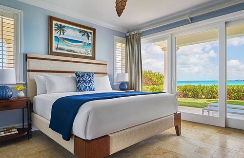 Rokers Point Hotel | 3BR Oceanfront Unit | Stunning Ocean View, Family Beach Adventure!