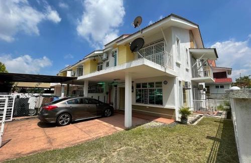 Seremban Resort | 3R D'Latania Senawang