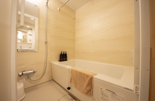Meieki Apartment | 3rd floor grapecolored jet black Burgundy Blac - Burgundy Black/Nagoya Aichi
