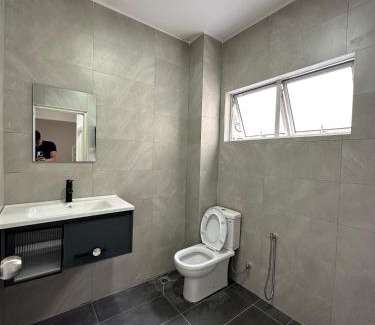 Simpang Ampat House | 3Story Family Suites 7pax Ikea Batu Kawan 5min