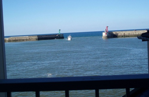 Port-en-Bessin-Huppain Apartment | 4 * apartment sea view landing beaches Omaha beach Normandy France