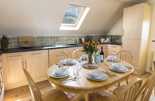 Hope-Cove Cottage | 4 ARMADA HOUSE, pet friendly, country holiday cottage in Hope Cove