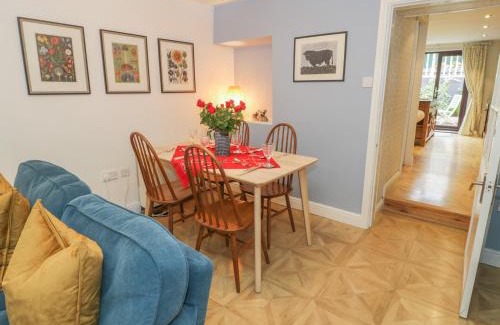 Penmachno House | 4 Arthur Terrace