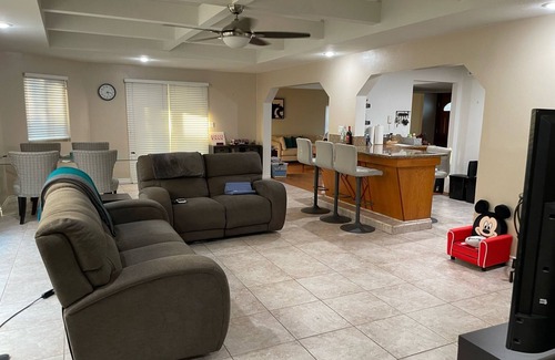 Valle Lindo House | 4 bed, 3 bath home with pool and spa included. Long term rental