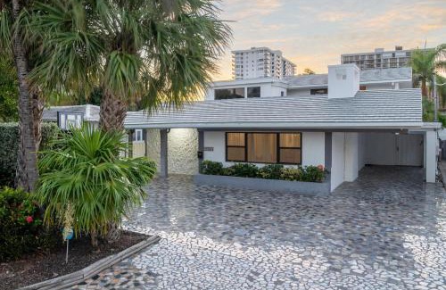 Lauderdale Beach House | 4 bed/4,5 bath Beach House Fort Lauderdale