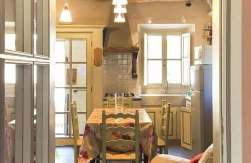Pontremoli Other | 4 bed apartment with pool