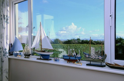 Inverin Cottage | 4-Bed Cottage in Co. Galway 5 minutes from Beach