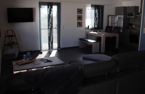 Esch House | 4-bed cottage Munich, bath/toilet - Eifel Apartments