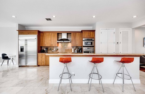 Colee Hammock House | 4-Bed + Den with pool in Las Olas, Ft Lauderdale