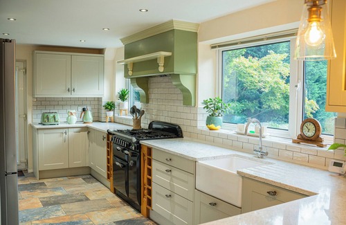 Bardsey House | 4-Bed House in Wetherby, sleeps 8, near York