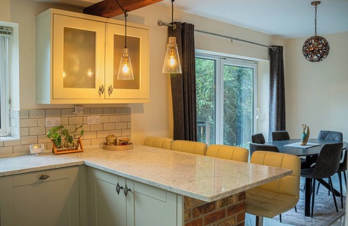 Bardsey House | 4-Bed House in Wetherby, sleeps 8, near York