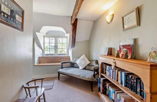 Corfe House | 4 Bed in Isle of Purbeck IC101