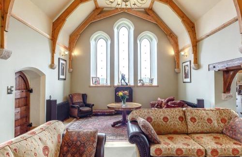 Latchley House | 4 Bed in Latchley 77480