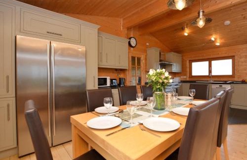 Holton Le Clay House | 4 Bed in Lincoln 59449