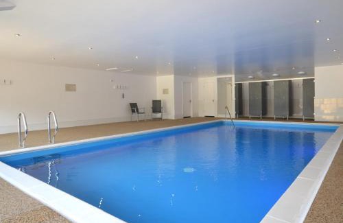 Taunton House | 4 Bed in Taunton KIBTR