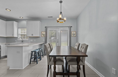 Holly Springs House | 4 bedroom, 2 1/2 bathroom single family home with garage and fenced in yard!
