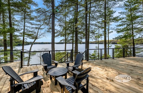 Minett Cottage | 4 bedroom, 3 bath, cottage, Minett, very private, great for families!