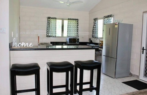 Apia House | 4 bedroom (5 beds), 2 bath