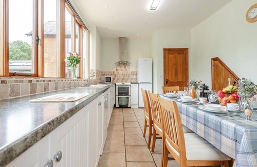 Woolland Cottage | 4 bedroom accommodation in Blandford Forum