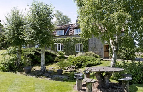 Glaisdale Cottage | 4 bedroom accommodation in Glaisdale