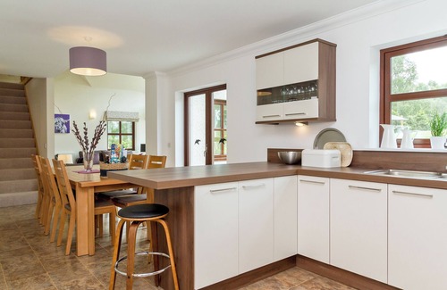 Aviemore Cottage | 4 bedroom accommodation in Aviemore
