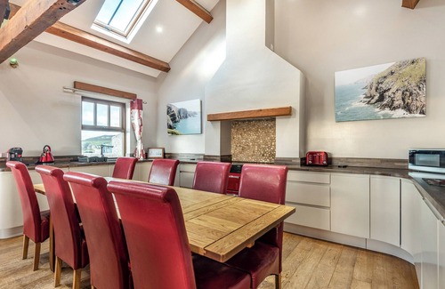 Holyhead Cottage | 4 bedroom accommodation in Penrhos Feilw, near Trearddur Bay