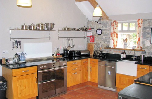 Stackpole Cottage | 4 bedroom accommodation in Valast Hill, near Stackpole