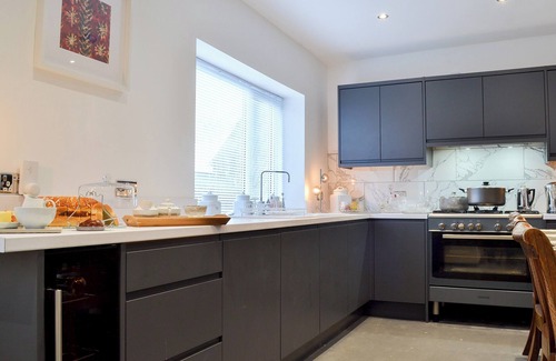 Coxhoe Cottage | 4 bedroom accommodation in Coxhoe, nearby Durham