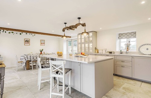 Malpas Cottage | 4 bedroom accommodation in Edge, near Malpas