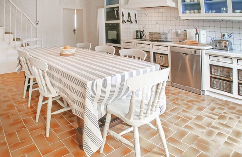 Champmillon House | 4 bedroom amazing home in Champmillon