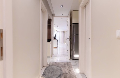 Al Duqqi Apartment | 4 Bedroom Apartment