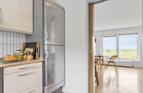 Oddesund Syd House | 4 bedroom beach front home in Thyholm