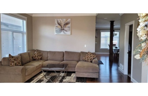Regina House | 4 BedRoom Beautiful House