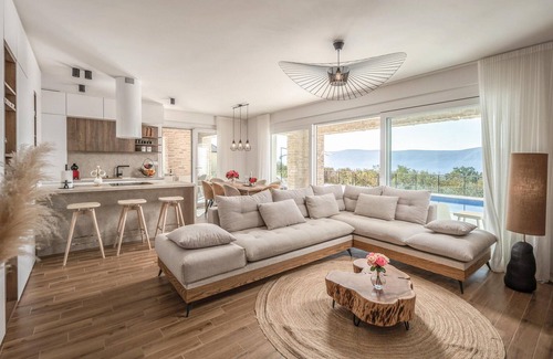 Brzac House | 4 bedroom beautiful home in Malinska