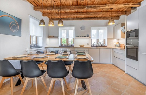 Cabrunici House | 4 bedroom cozy home in Cabrunici