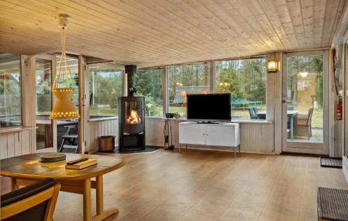 Ans House | 4 Bedroom Cozy Home In Ans By