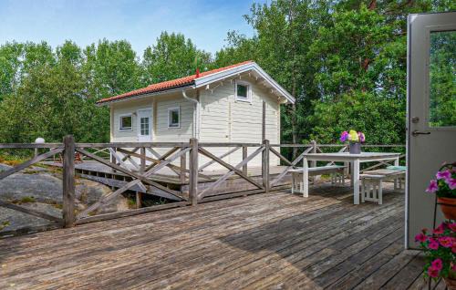 Lysekil House | 4 Bedroom Cozy Home In Lysekil