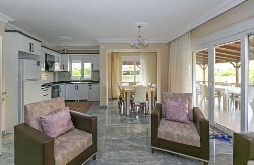 Kadriye Villa | 4 Bedroom Detached Villa with Secluded Pool