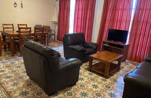 Qala House | 4 bedroom Farmhouse with private pool