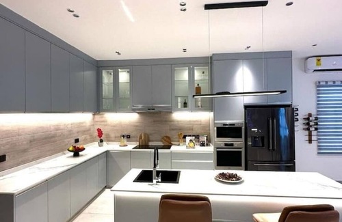 Teshie Apartment | 4-bedroom en-suite luxury homenn